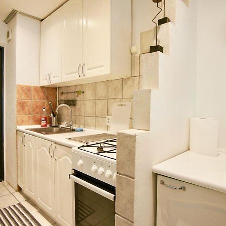 Mlociny Metro Apartment 2 Varşovia Exterior foto